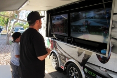 OUT OF COOUT OF CONTROL GAMING | MOBILE VIDEO GAME THEATERNTROL GAMING | MOBILE VIDEO GAME THEATER