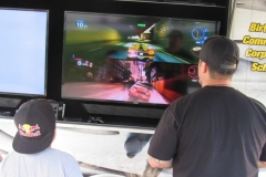 OUT OF COOUT OF CONTROL GAMING | MOBILE VIDEO GAME THEATERNTROL GAMING | MOBILE VIDEO GAME THEATER