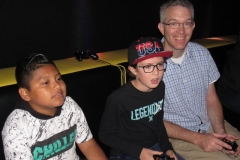 OUT OF COOUT OF CONTROL GAMING | MOBILE VIDEO GAME THEATERNTROL GAMING | MOBILE VIDEO GAME THEATER