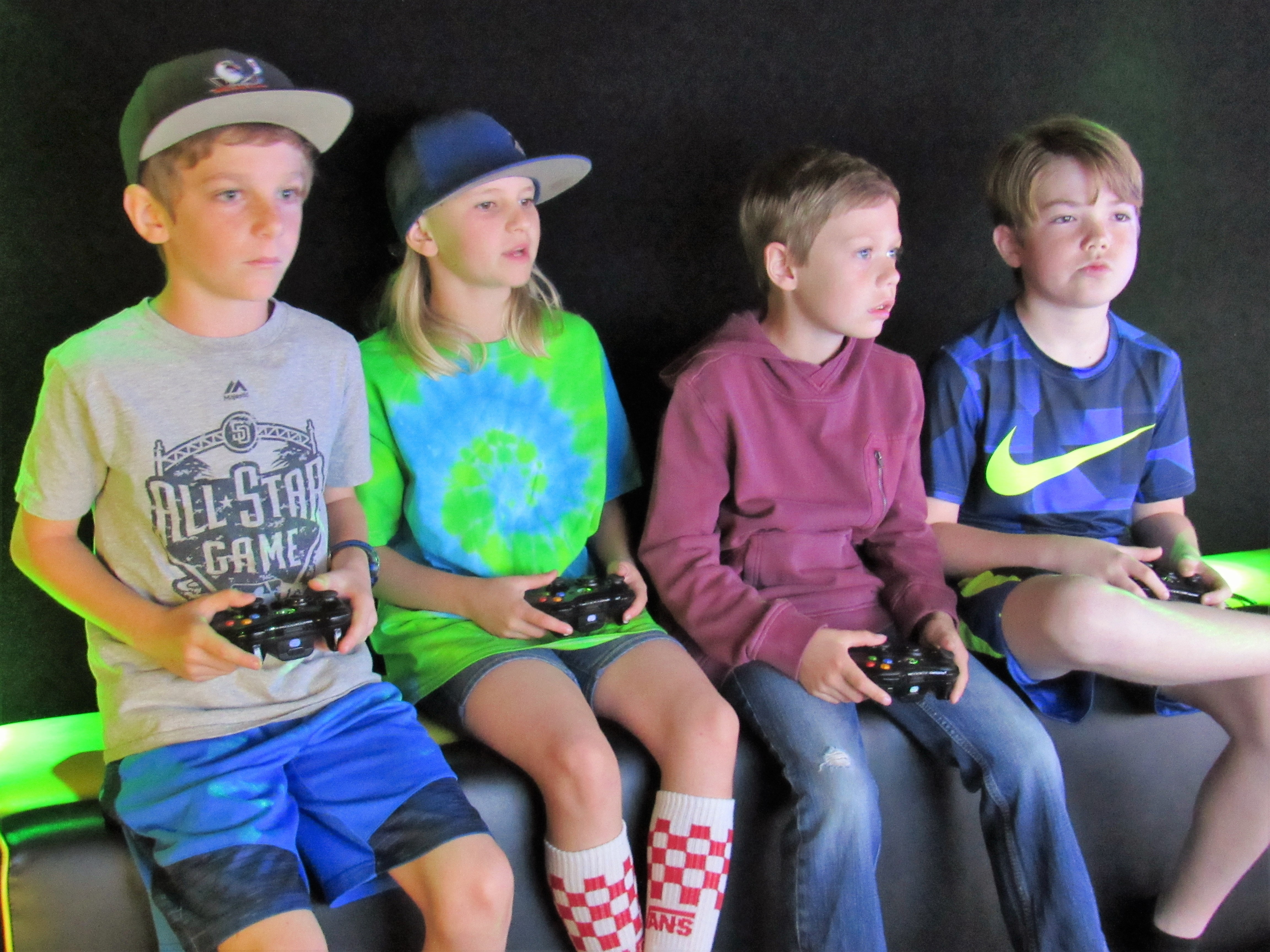 OUT OF CONTROL GAMING | MOBILE VIDEO GAME THEATER